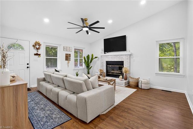 2305 Kingwood Court, High Point, NC 27265