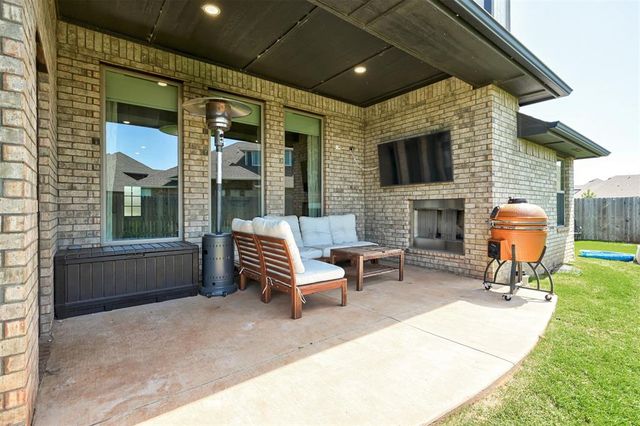10116 NW 139th Circle, Yukon, OK 73099