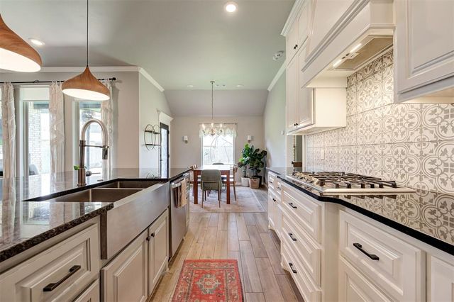 10116 NW 139th Circle, Yukon, OK 73099