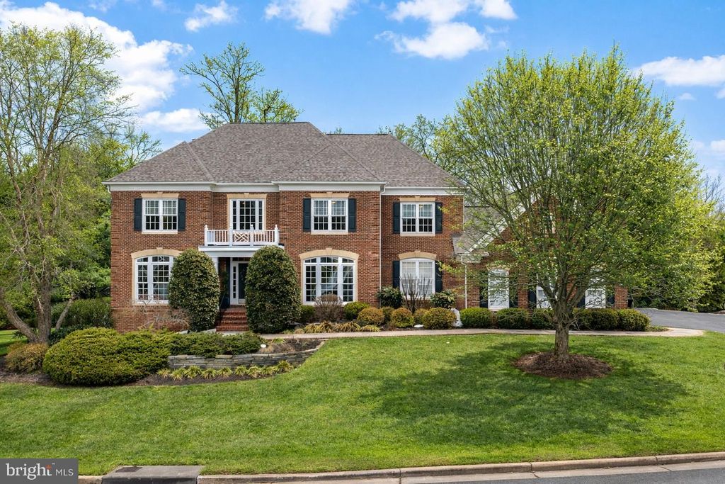 3257 PONY RIDGE WAY, Oakton, VA 22124