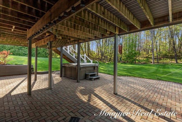 7321 Cuesta Way Ne, Cannon Twp, MI 49341