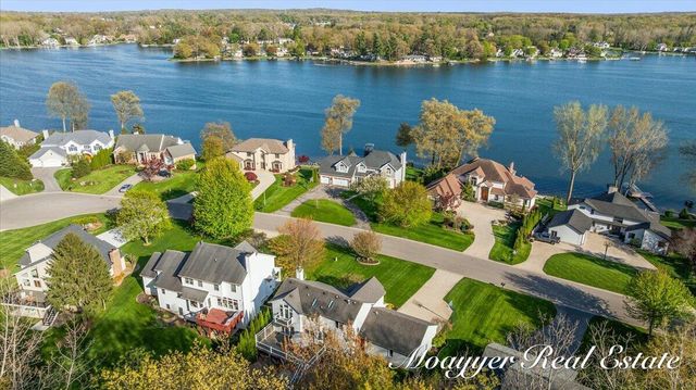7321 Cuesta Way Ne, Cannon Twp, MI 49341
