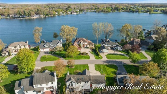 7321 Cuesta Way Ne, Cannon Twp, MI 49341
