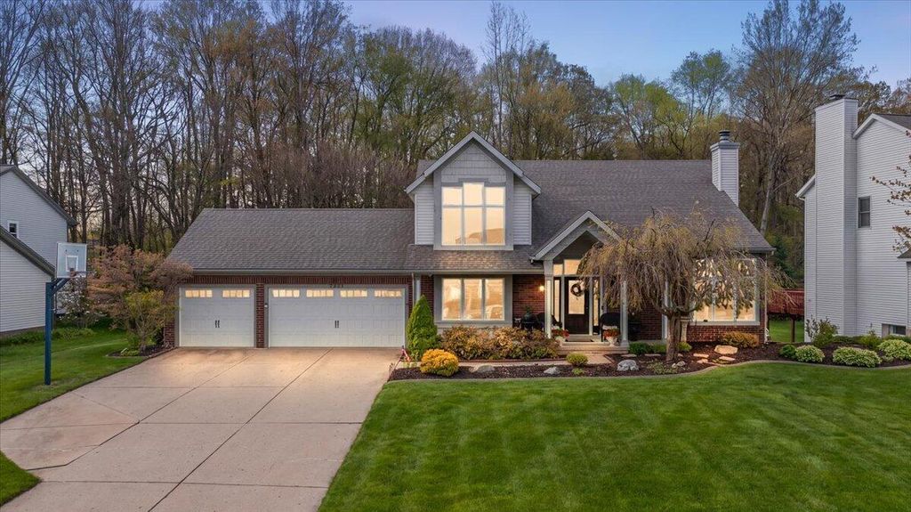 7321 Cuesta Way Ne, Cannon Twp, MI 49341