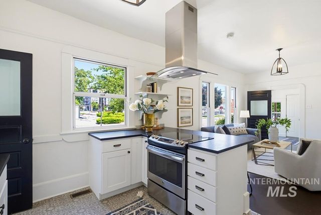 119 N 17th St, Boise, ID 83702