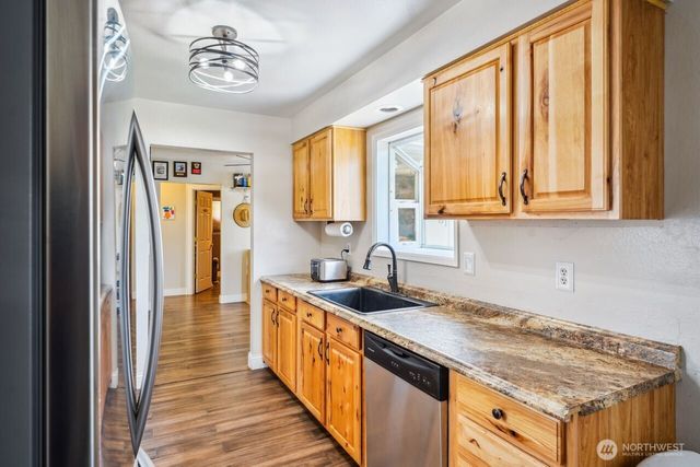 3381 Nebraska St., Longview, WA 98632