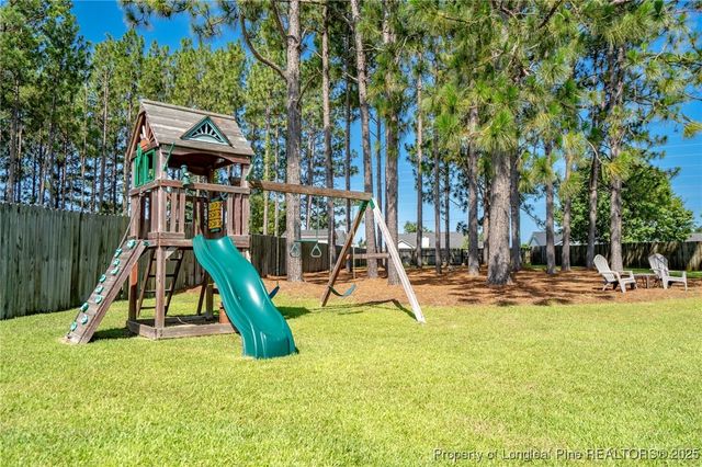 114 Terrier Way, Raeford, NC 28376