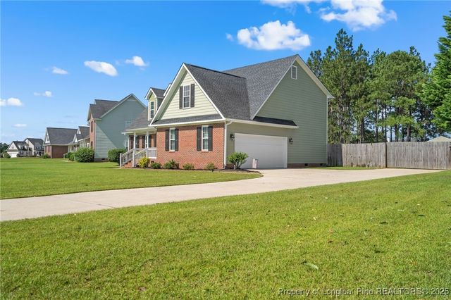 114 Terrier Way, Raeford, NC 28376