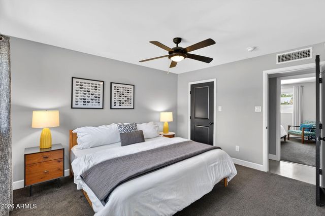 7302 E VERNON Avenue, Scottsdale, AZ 85257