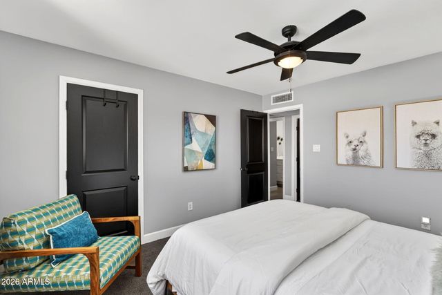 7302 E VERNON Avenue, Scottsdale, AZ 85257