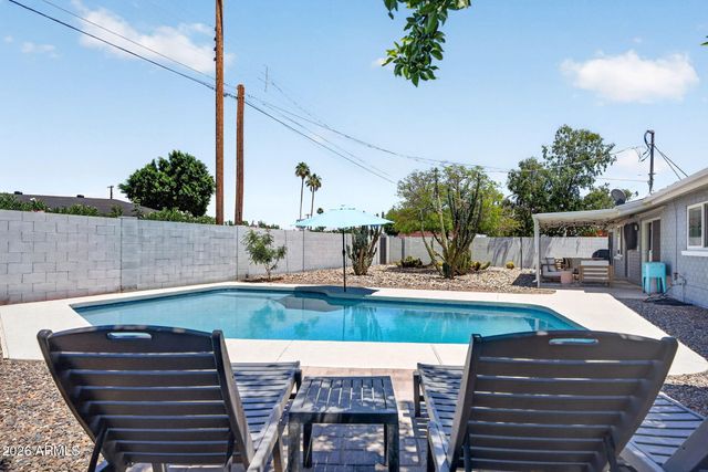 7302 E VERNON Avenue, Scottsdale, AZ 85257