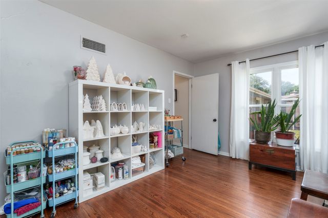 126 Varsity Circle, Arlington, TX 76013