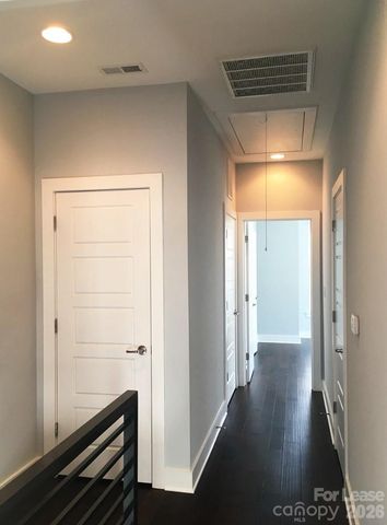 338 Helix Way, Charlotte, NC 28203