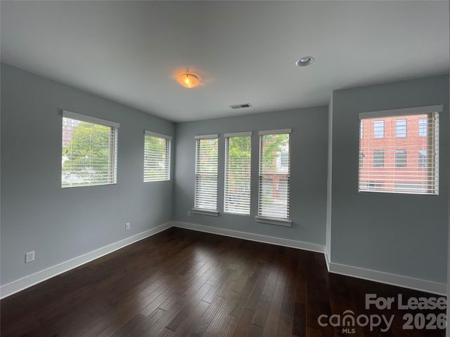 338 Helix Way, Charlotte, NC 28203