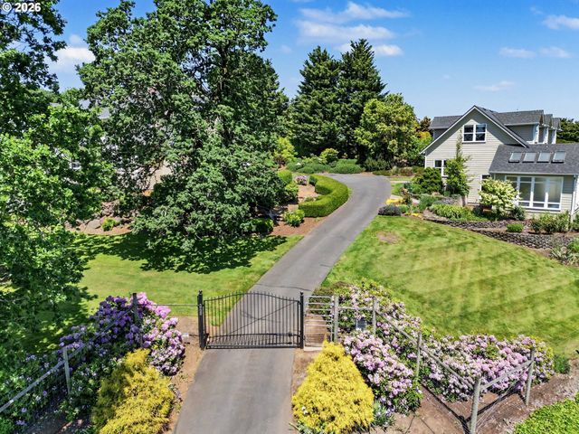 2725 KALOKEN Ct S, Salem, OR 97306