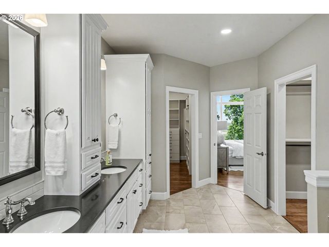 2725 KALOKEN Ct S, Salem, OR 97306