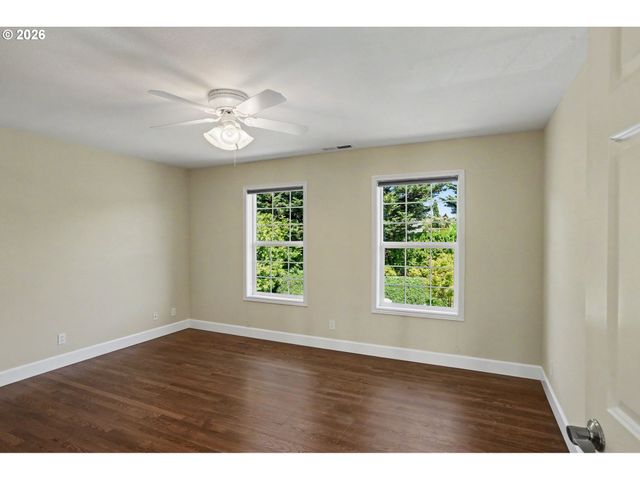2725 KALOKEN Ct S, Salem, OR 97306