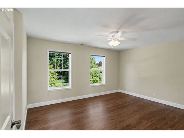 2725 KALOKEN Ct S, Salem, OR 97306