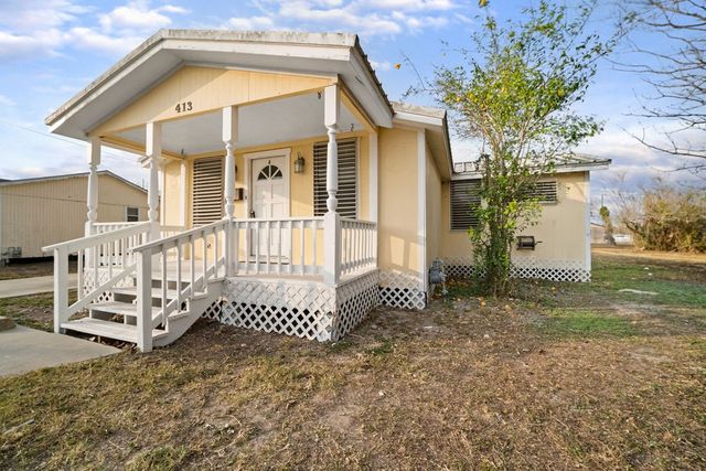 413 E. Fulton, Sinton, TX 78387