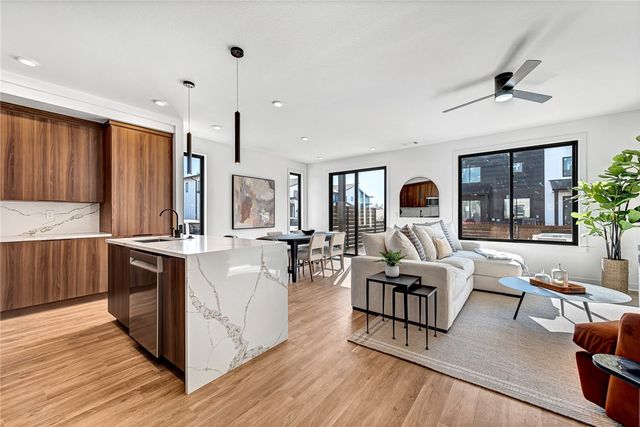 1110 Emilia Avenue, Lowell, AR 72745