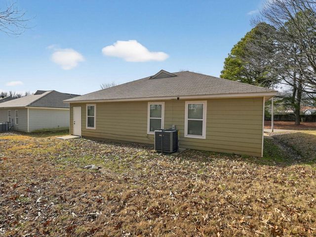 3858 AJANDERS DR, Memphis, TN 38127