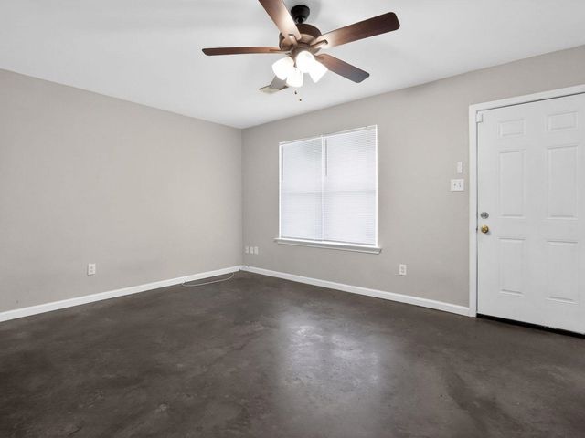 3858 AJANDERS DR, Memphis, TN 38127