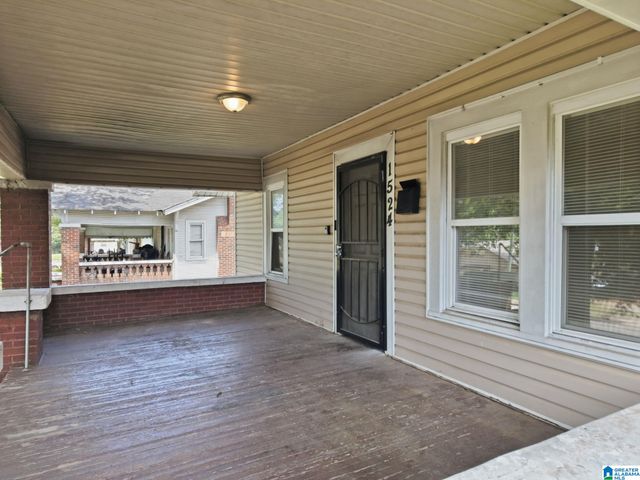 1524 WARRIOR ROAD, Birmingham, AL 35218
