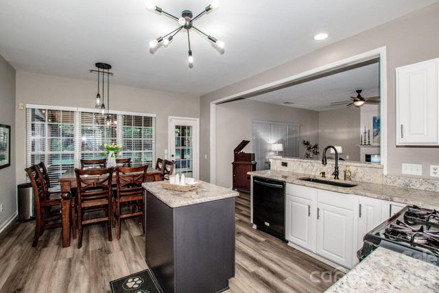111 Comata Road, Mooresville, NC 28117