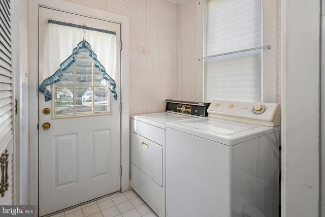 1760 TEMPLE AVE, Lancaster, PA 17603