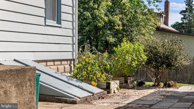 1760 TEMPLE AVE, Lancaster, PA 17603