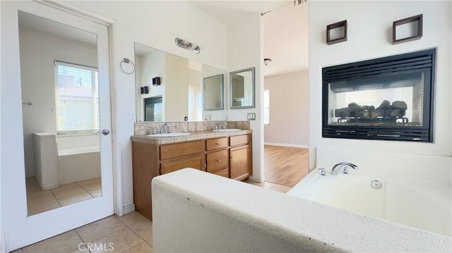 1528 Calle Las Palmas, Pomona, CA 91766