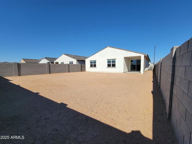 8513 W Saratoga Way, Florence, AZ 85132