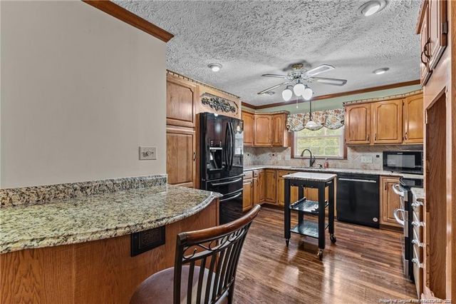 1952 Graham Road, Fayetteville, NC 28304