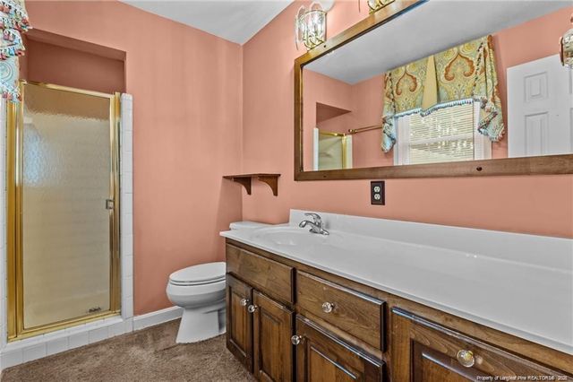 1952 Graham Road, Fayetteville, NC 28304