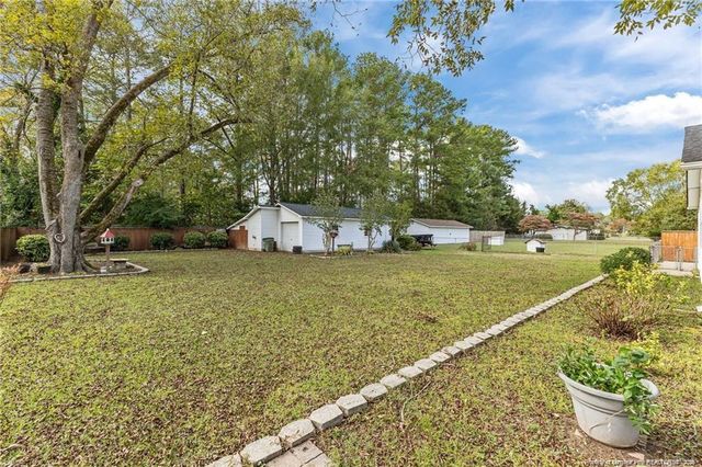 1952 Graham Road, Fayetteville, NC 28304