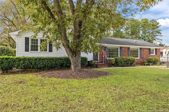 1952 Graham Road, Fayetteville, NC 28304
