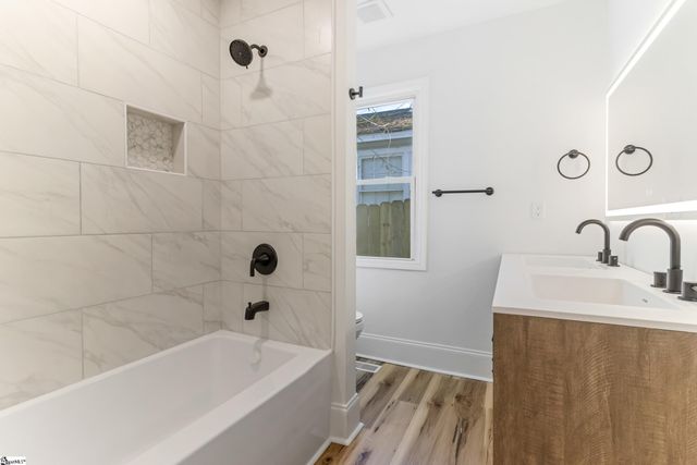 7 Hendricks Street, Greenville, SC 29607