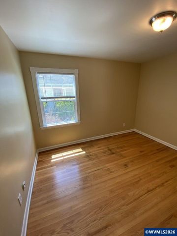 2855 Brooks Av NE, Salem, OR 97301