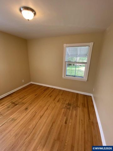 2855 Brooks Av NE, Salem, OR 97301