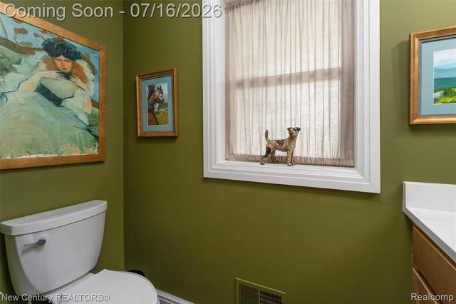 671 Braxwood Place, Milford, MI 48381
