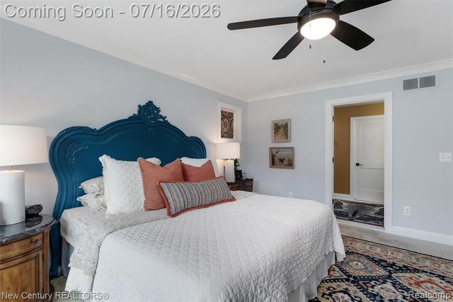 671 Braxwood Place, Milford, MI 48381