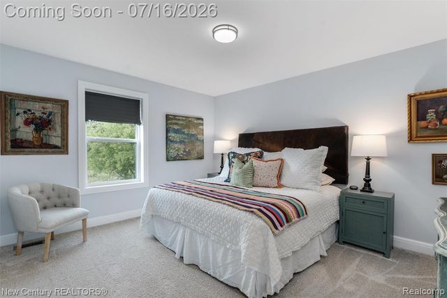 671 Braxwood Place, Milford, MI 48381