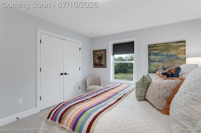 671 Braxwood Place, Milford, MI 48381