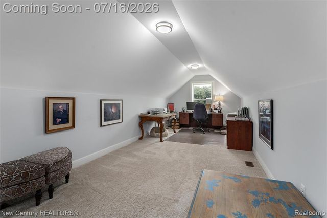 671 Braxwood Place, Milford, MI 48381