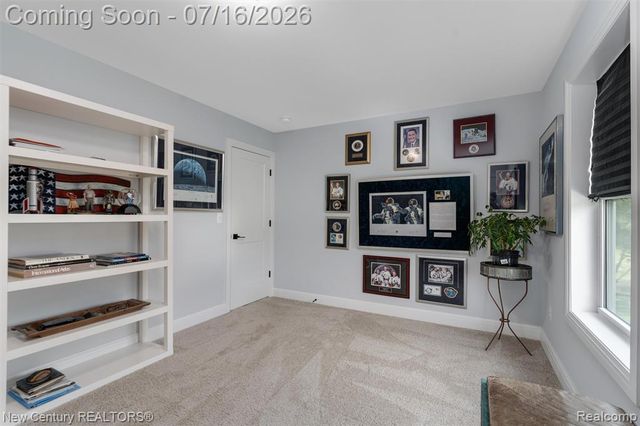 671 Braxwood Place, Milford, MI 48381