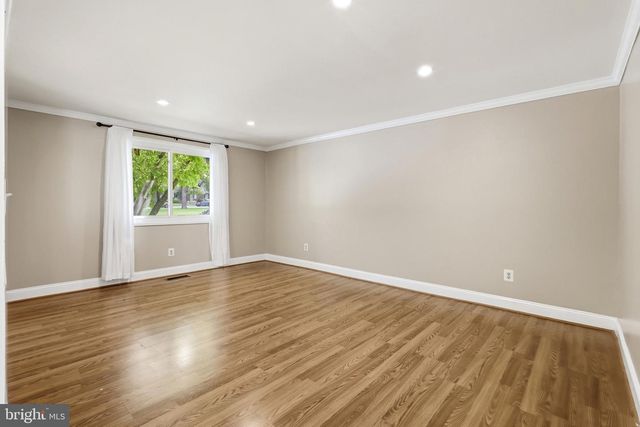 19538 BURLINGAME, Montgomery Village, MD 20886