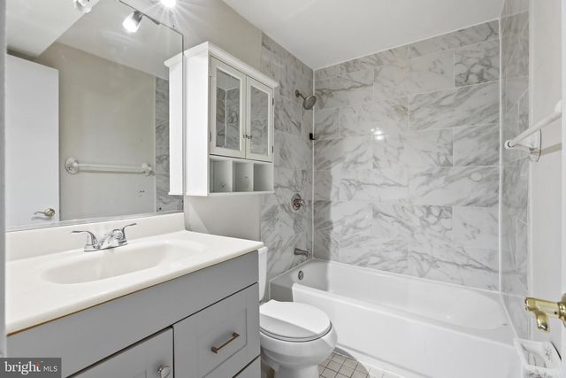 19538 BURLINGAME, Montgomery Village, MD 20886