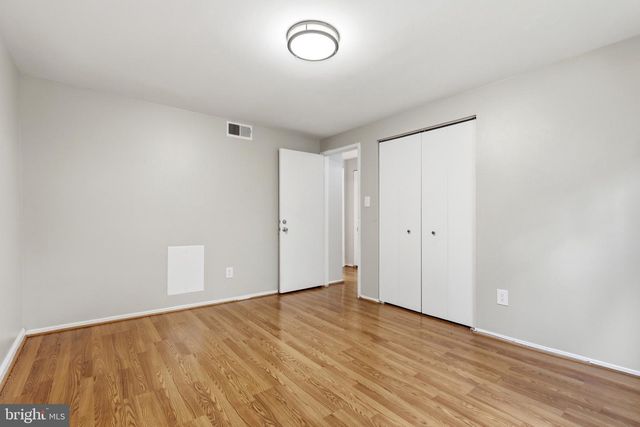 19538 BURLINGAME, Montgomery Village, MD 20886