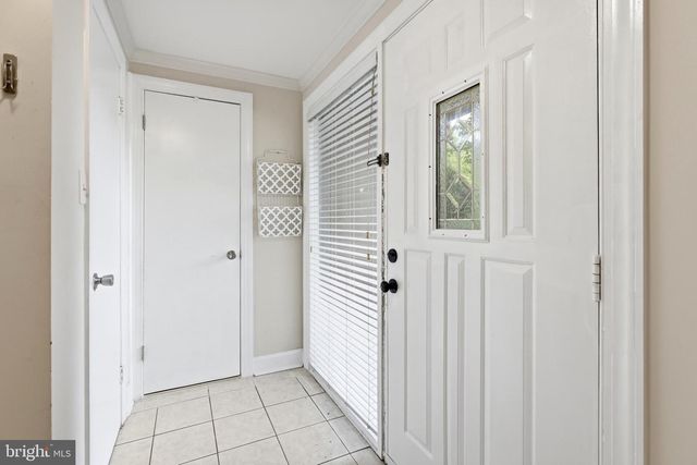 19538 BURLINGAME, Montgomery Village, MD 20886