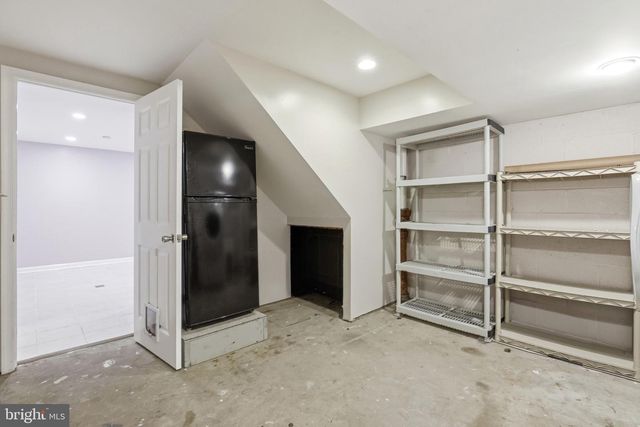 19538 BURLINGAME, Montgomery Village, MD 20886